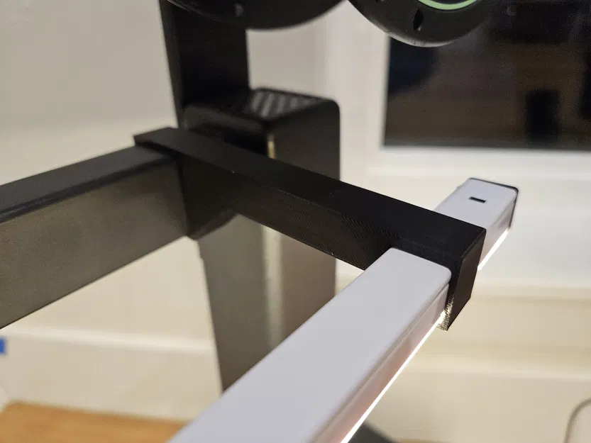 Giá đỡ thanh đèn LED cho Ankermake M5C - Image 3