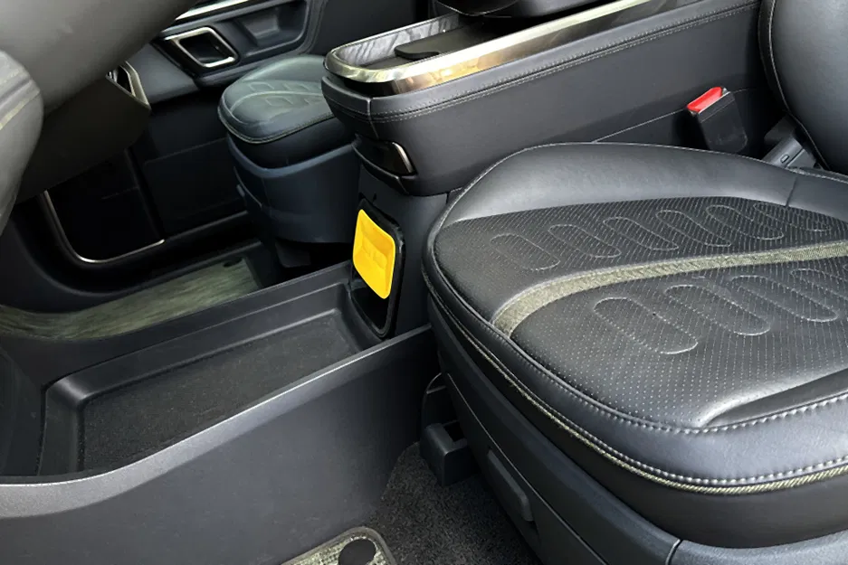 Ngăn kéo cho Loa Cắm Trại Rivian - Image 6