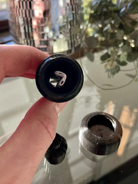 Vua Cờ Hộp Vít - Image 2