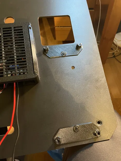 Giá đỡ dễ dàng cho Bộ nguồn Delta - Image 1