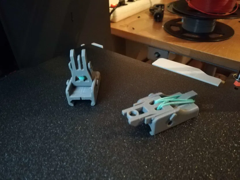 Ống Ngắm Sắt Gập Lên Tầm Thấp Dùng Ít Phần Cứng - Image 1