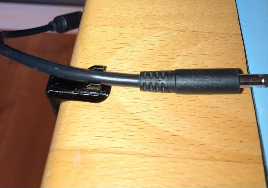 Kẹp Dây Laptop - Image 1