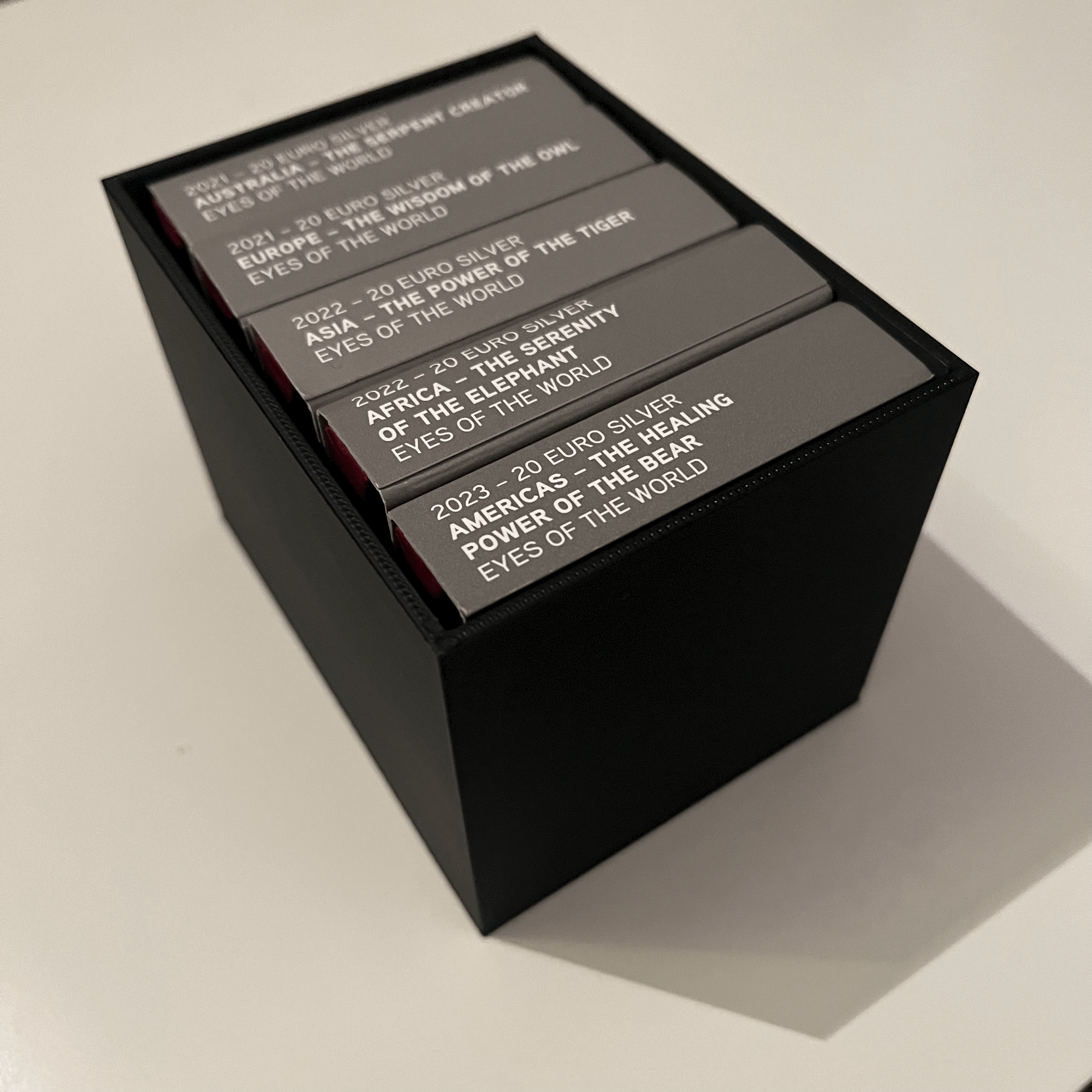 Hộp đựng xu 20 EUR "Mắt lục địa" từ Áo