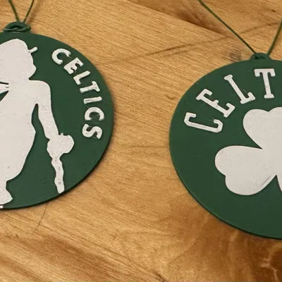 Trang trí Giáng sinh Logo Boston Celtics (Logo Cỏ ba lá + Chú Lùn May mắn Một màu)