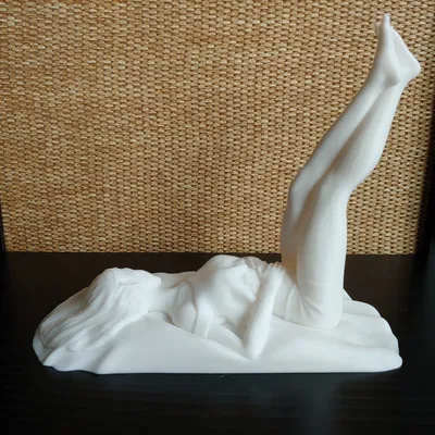 Tượng Chặn Sách Blu-ray Cô Gái Đang Nghỉ Ngơi