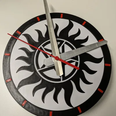 Đồng hồ Phong cách Siêu nhiên