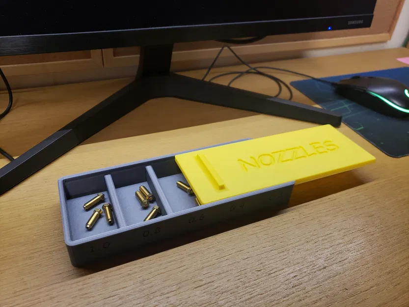 Hộp Đựng Béc Phun 5 Khe Cắm - Image 1