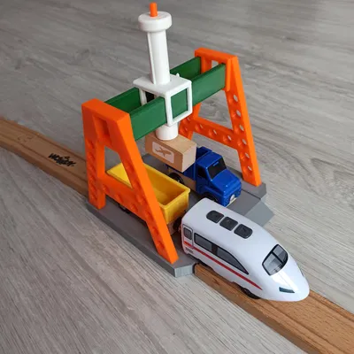 Cần cẩu giàn cho tàu gỗ (Tương thích Brio) - Tải từ tính và nhả hàng bằng nút bấm!