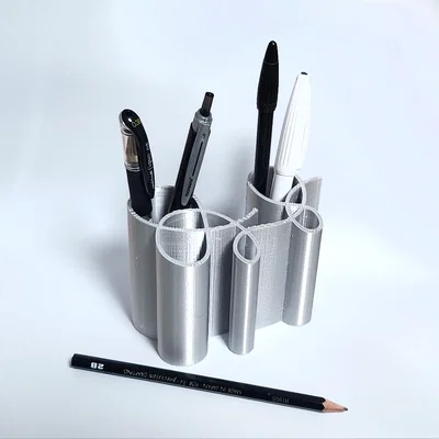 CHÂN CẮM BÚT HÌNH DOODLE