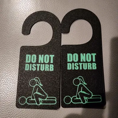 Móc treo cửa Không làm phiền - Sex (BẢN REMIX IN ÚP MẶT TÁCH MÀU)