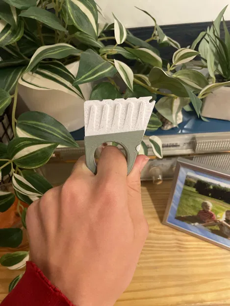 Móc Chìa Khóa Dụng Cụ Cạo Tuyết - Image 2