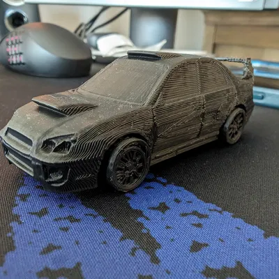 Mô hình in liền Subaru Impreza WRX STi với bánh xe di chuyển