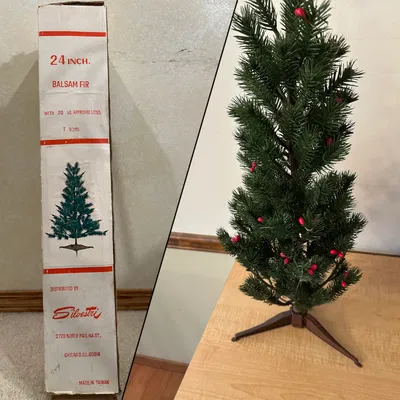 Chân Đế Cây Thông Giáng Sinh