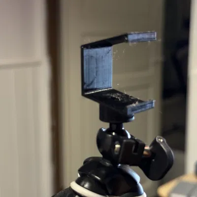 Giá đỡ webcam trên chân máy ảnh