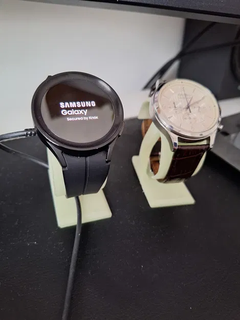 Giá Đỡ Sạc Samsung Galaxy Watch 5 Pro - Image 3