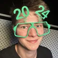Kính Jiggly 2024 & 2023 - Thumbnail 1