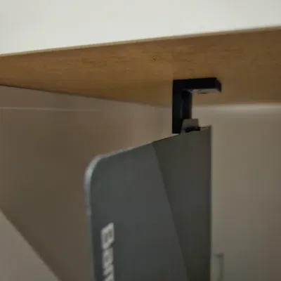 Giá đỡ Tấm Nền Dưới Bàn - Untertischhalter für Druckplatten