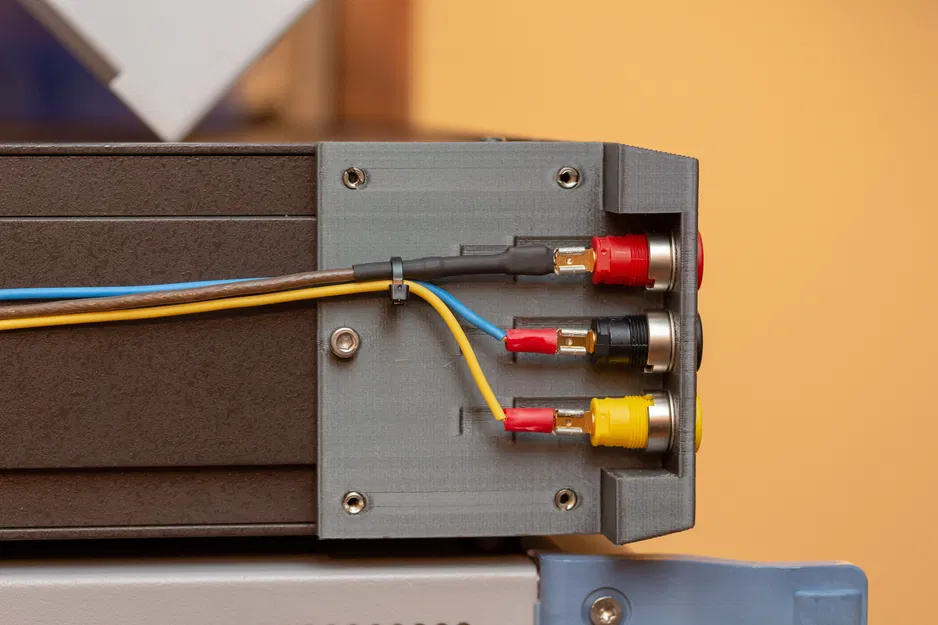 Đầu nối ngõ ra mặt trước Keithley 236 - Image 3