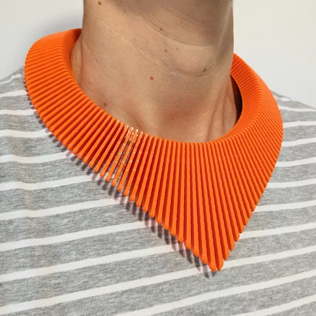 Vòng Cổ V Lamellae - Image 1