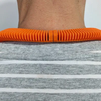 Vòng Cổ V Lamellae