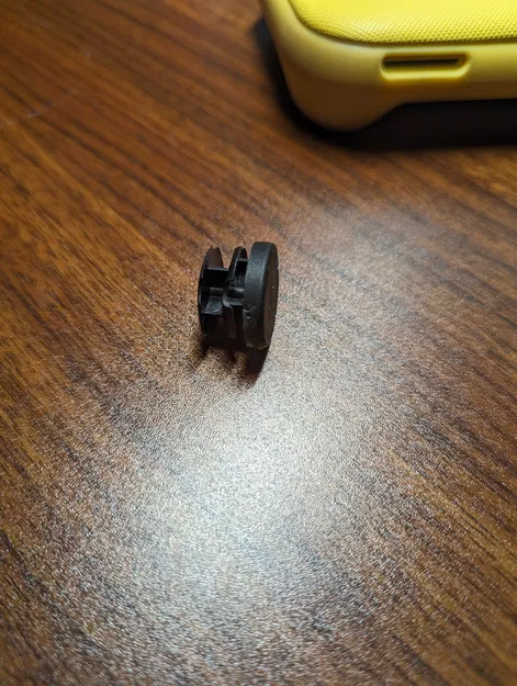 Nắp và nút chân nhỏ cho Bàn làm việc Toko - Image 1