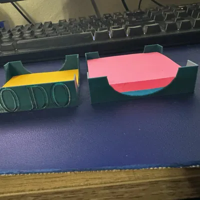 Giá đỡ giấy ghi chú dính