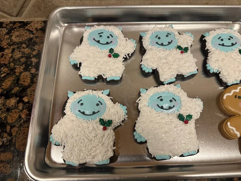 Dụng Cụ Cắt Bánh Hình Người Tuyết (Yeti) - Image 4