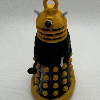 Đầu Dalek có móc treo