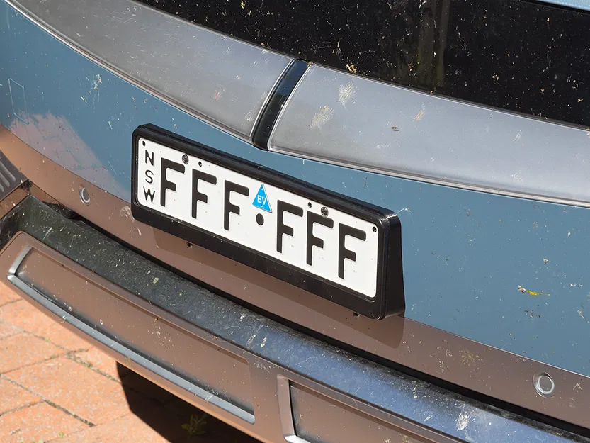 Giá đỡ biển số Ioniq 5 #1 - Image 1