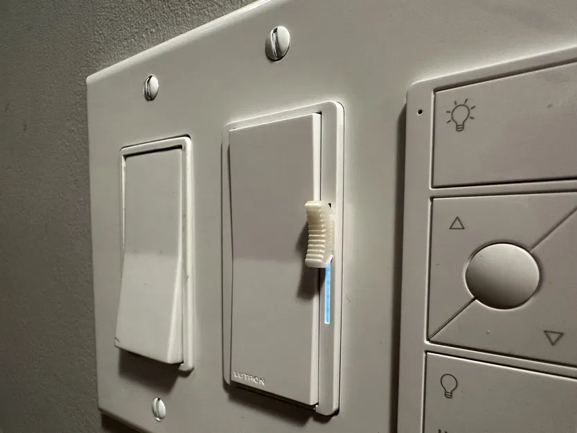 Nắp trượt Lutron Caseta Diva - Image 1