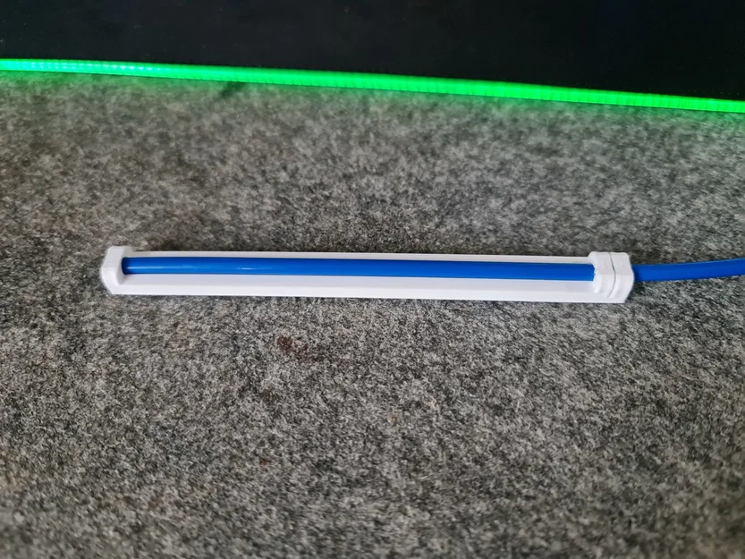 Dụng cụ cắt ống PTFE vuông góc với thanh 120mm - Image 1