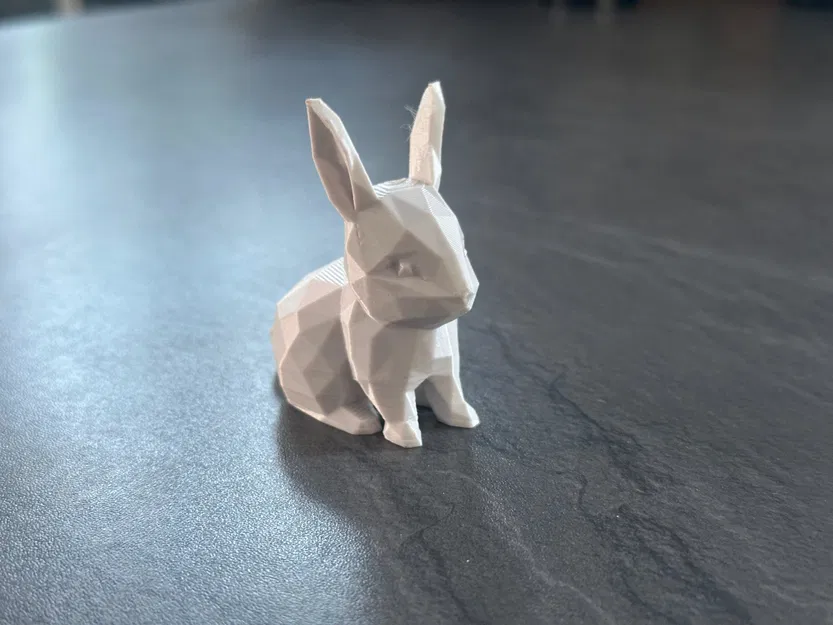 Thỏ Low Poly Dễ Thương - Image 1