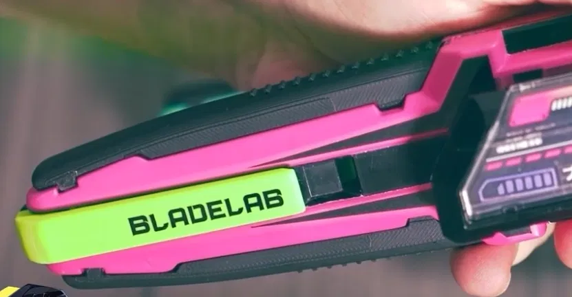 Tay cầm phụ Beyblade X Launcher - Image 2