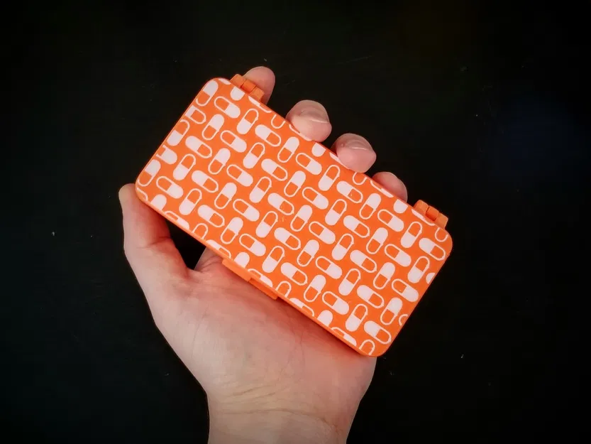 Hộp đựng thuốc hàng tuần nhỏ gọn - Image 1