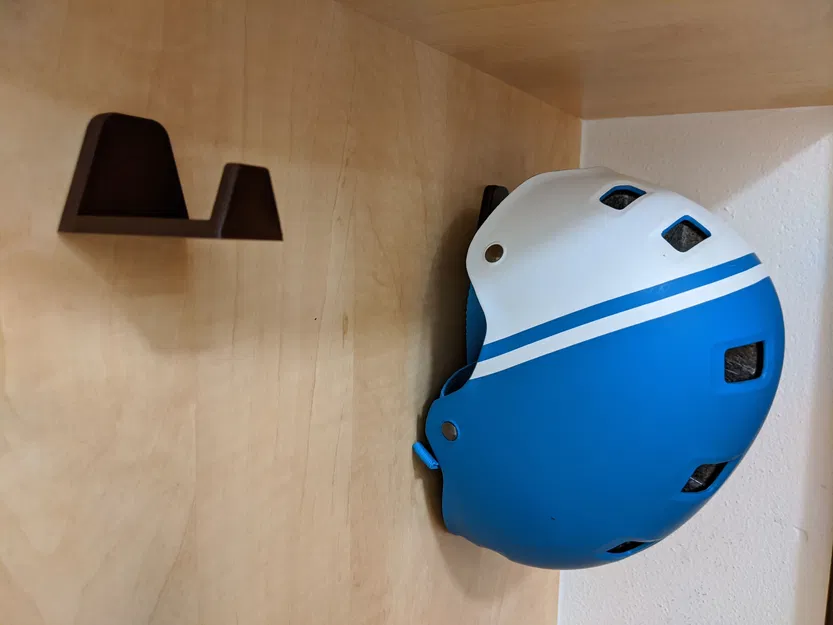 Móc treo mũ bảo hiểm xe đạp - Image 1