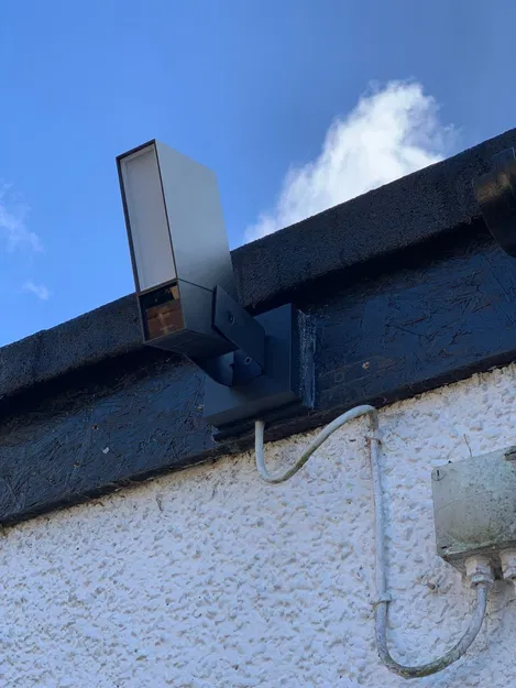 Đế cáp nguồn camera Netatmo Presence - Image 1