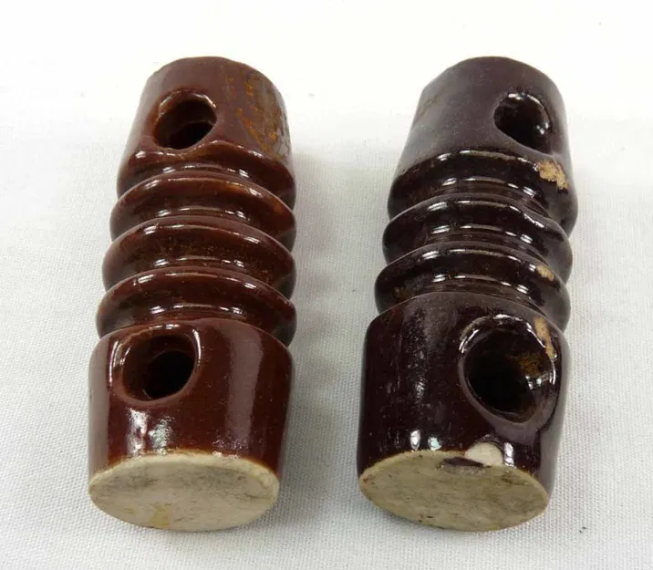 Bộ cách điện đầu ăng-ten ("Dog Bone" Insulator) - Image 10