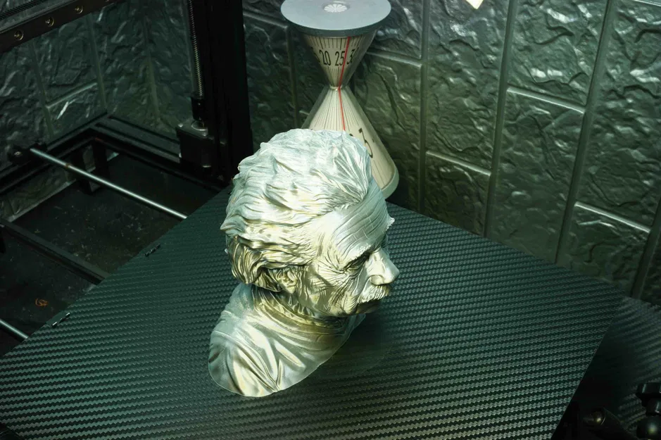 Albert Einstein Không Cần Hỗ Trợ - Image 7