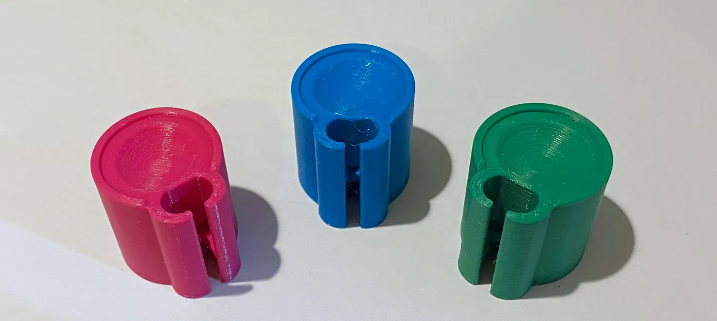 Đế sạc Garmin Instinct V2 - Image 1