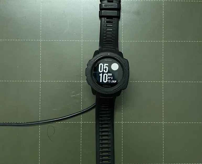 Đế sạc Garmin Instinct V2 - Image 4