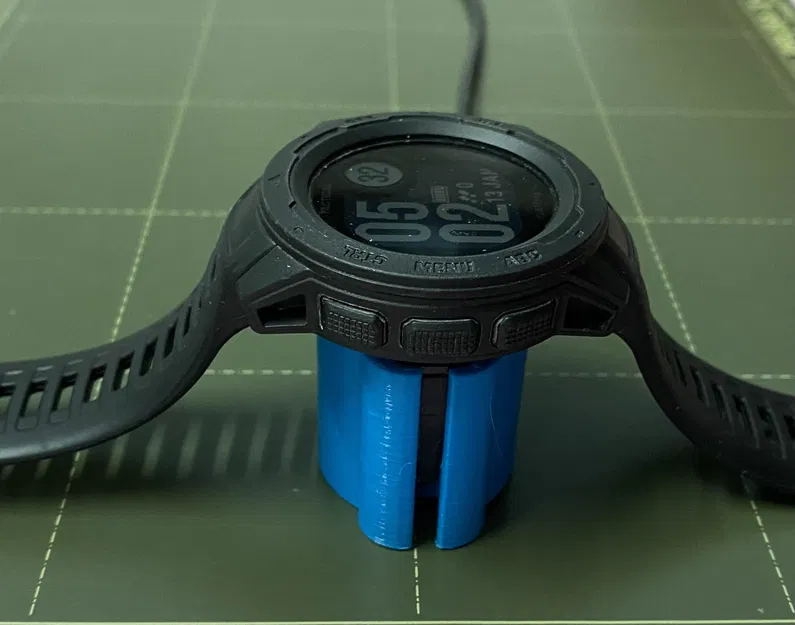 Đế sạc Garmin Instinct V2 - Image 11