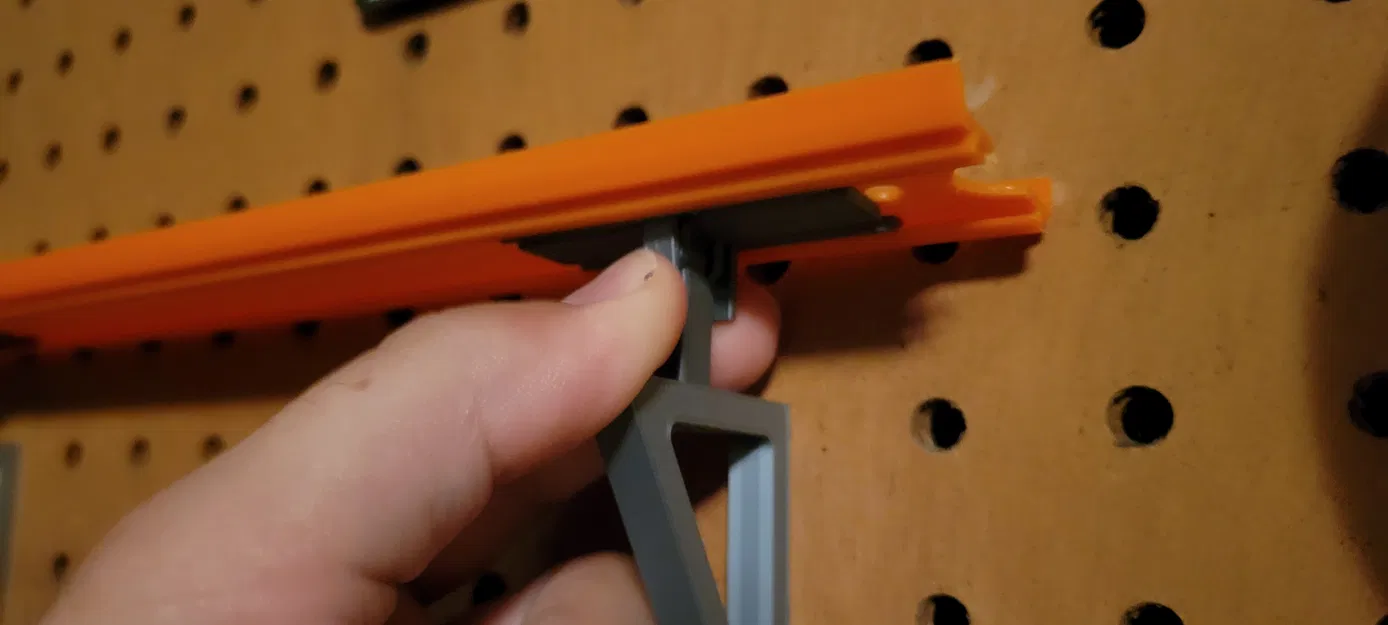 Giá đỡ bảng treo đồ cho các đoạn đường ray Hot Wheels - Image 10