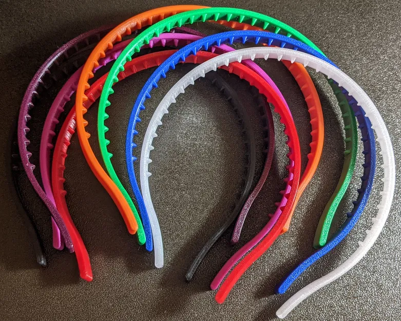 Chỉ là một chiếc kẹp tóc. - Image 1