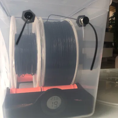 Hộp chống ẩm làm từ hộp thực phẩm IKEA 365+ 10,6l