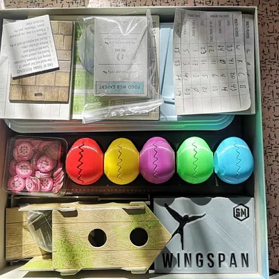 Hộp lưu trữ khối hành động và bộ phân phối thức ăn cho người chơi Wingspan