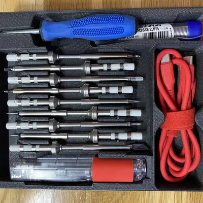 Hộp đựng Pinecil và phụ kiện