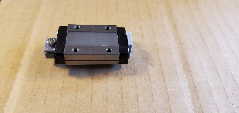 Hộp đựng bánh xe ray trượt tuyến tính - Image 4