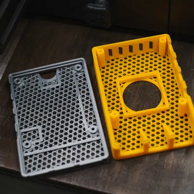 Vỏ Raspberry Pi 4B Tham số (quạt 30mm) có chân đế dọc