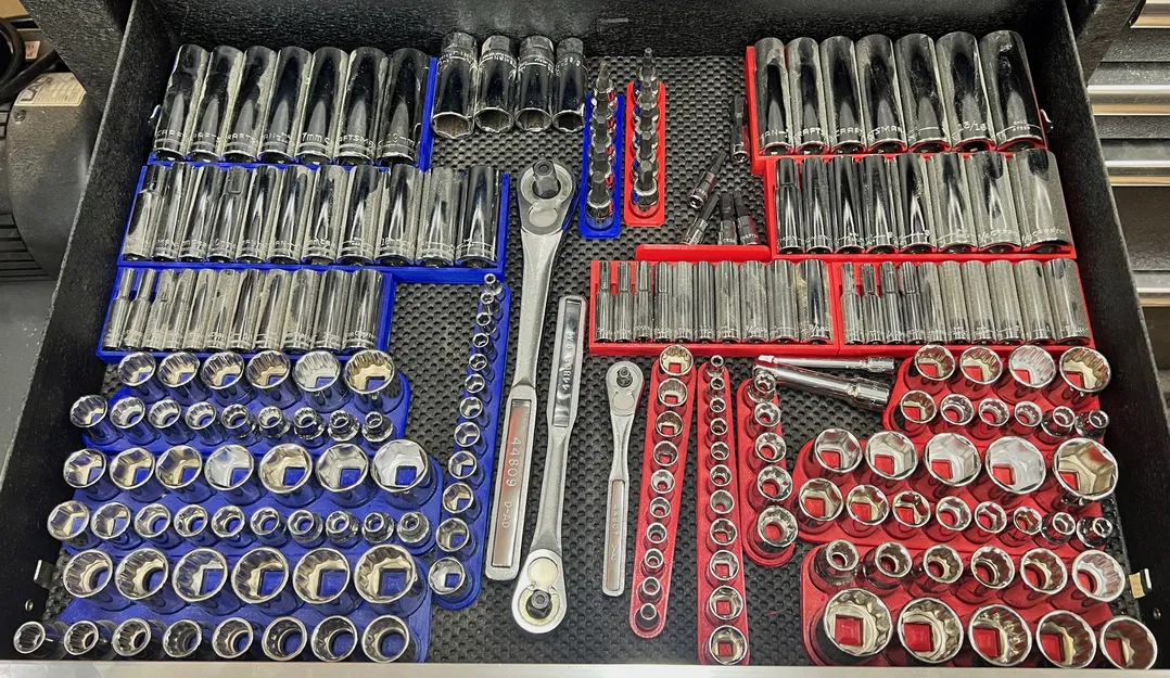 Khay Tổ Chức Ổ Cắm - Image 1