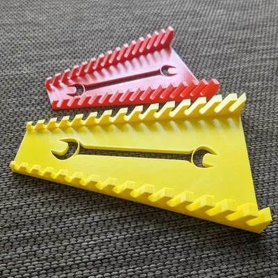 Giá đỡ cờ lê!